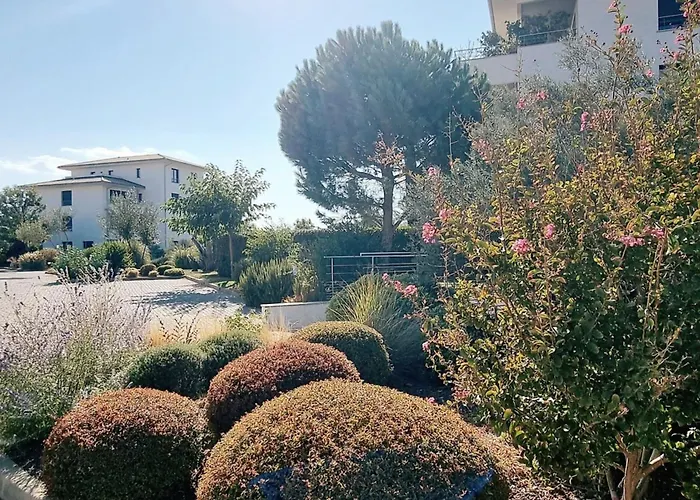 Ferienhaus Superb With Swimming Pool Domaine D'arca Porto-Vecchio (Corsica)