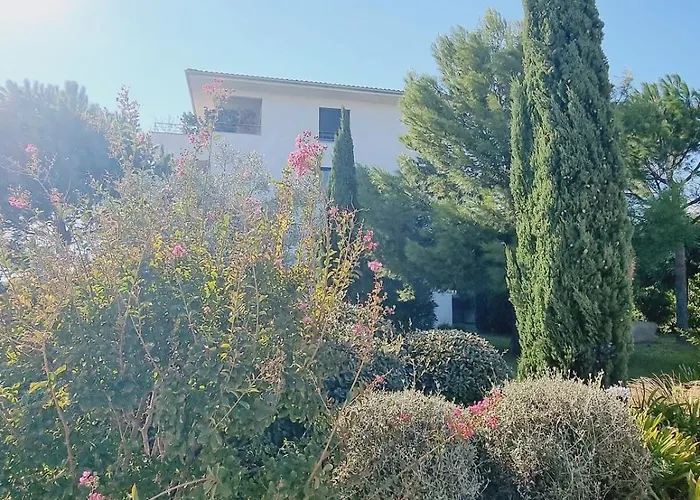 Superb With Swimming Pool Domaine D'arca Ferienhaus *